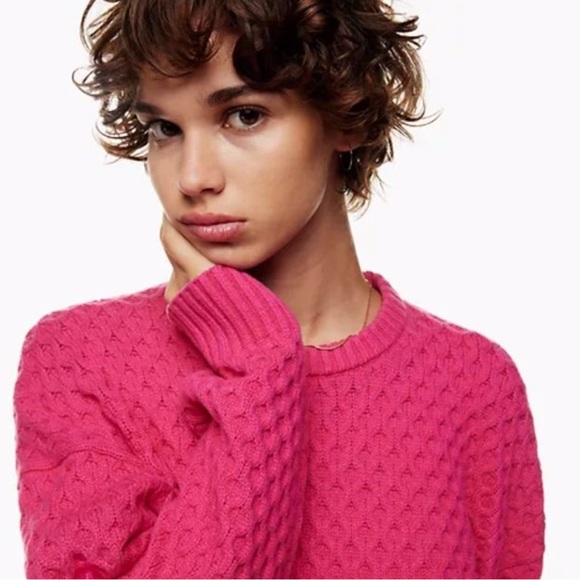 Sunday Best Aritzia Pink Merino Wool Blend
Peggy Comfy Sweater Size Medium - Picture 8 of 8